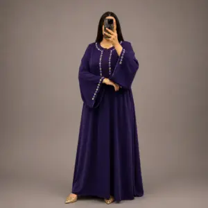 Caftan Marocain crépe rosa avec Broderie Florale