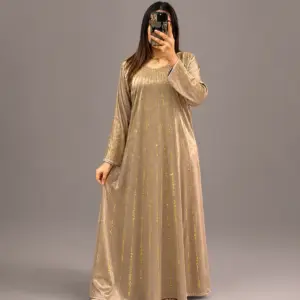 Caftan Perlé avec Strass Dorés