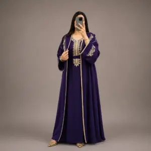 Kimono avec Broderie Dorée et Sfifa