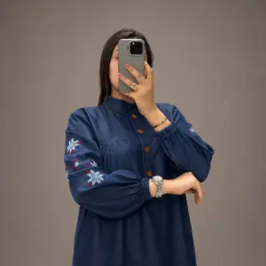 Robe Longue en Jean avec Broderie Berbère