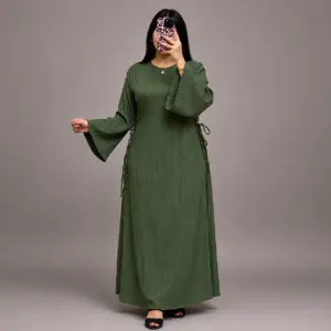 Robe Longue Plissée avec Laçage Latéral