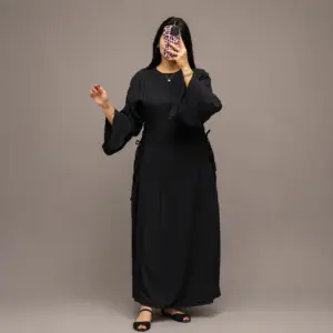 Robe Longue Plissée avec Laçage Latéral