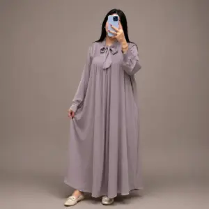 Robe Longue zoom avec Col à Nœud Froncé